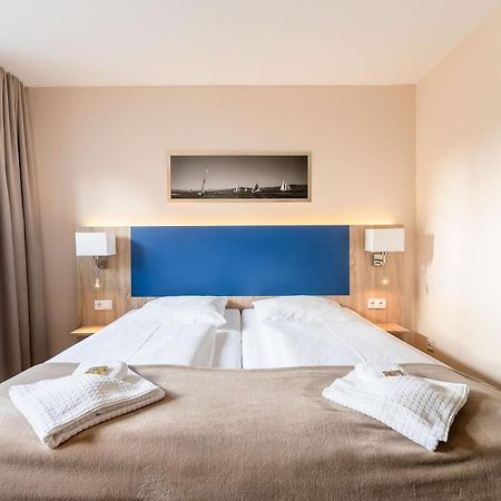 Nordsee-Hotel Hinrichsen 胡苏姆 外观 照片