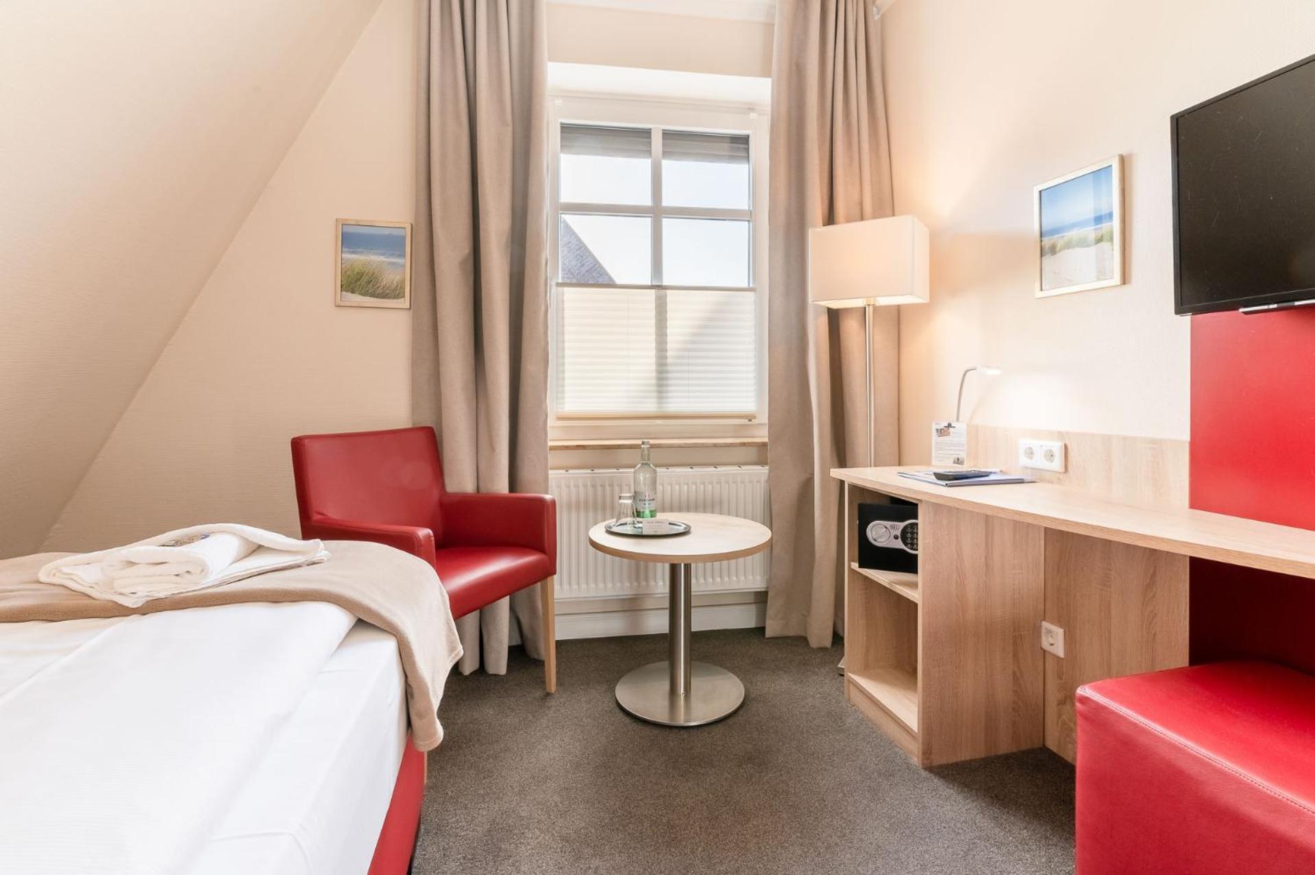 Nordsee-Hotel Hinrichsen 胡苏姆 外观 照片