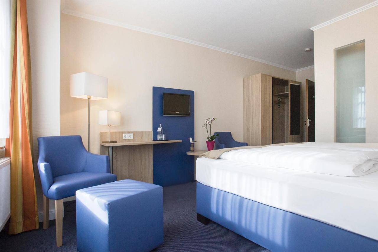 Nordsee-Hotel Hinrichsen 胡苏姆 外观 照片