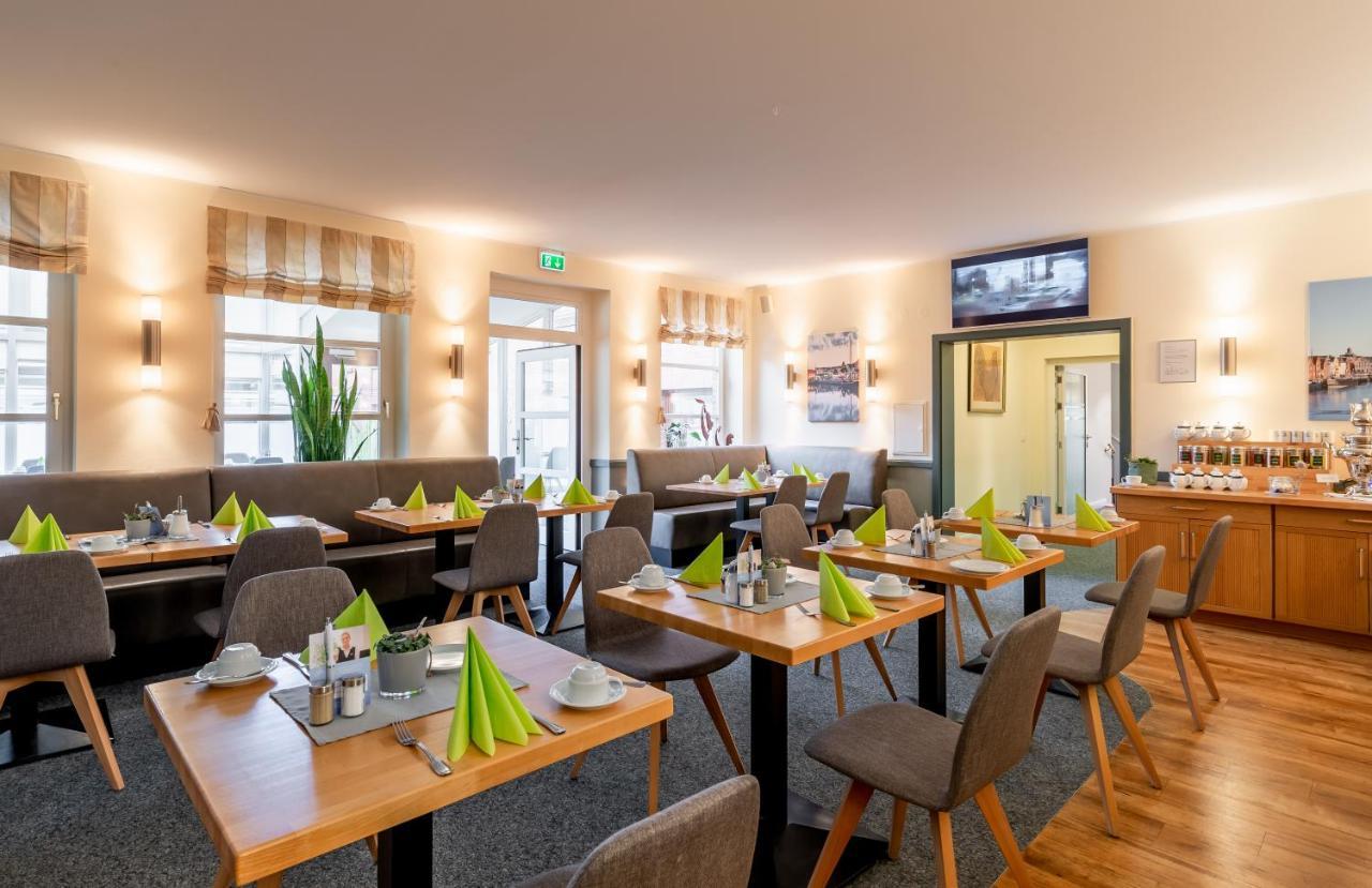 Nordsee-Hotel Hinrichsen 胡苏姆 外观 照片